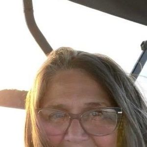 Meet your Posher, Suzette